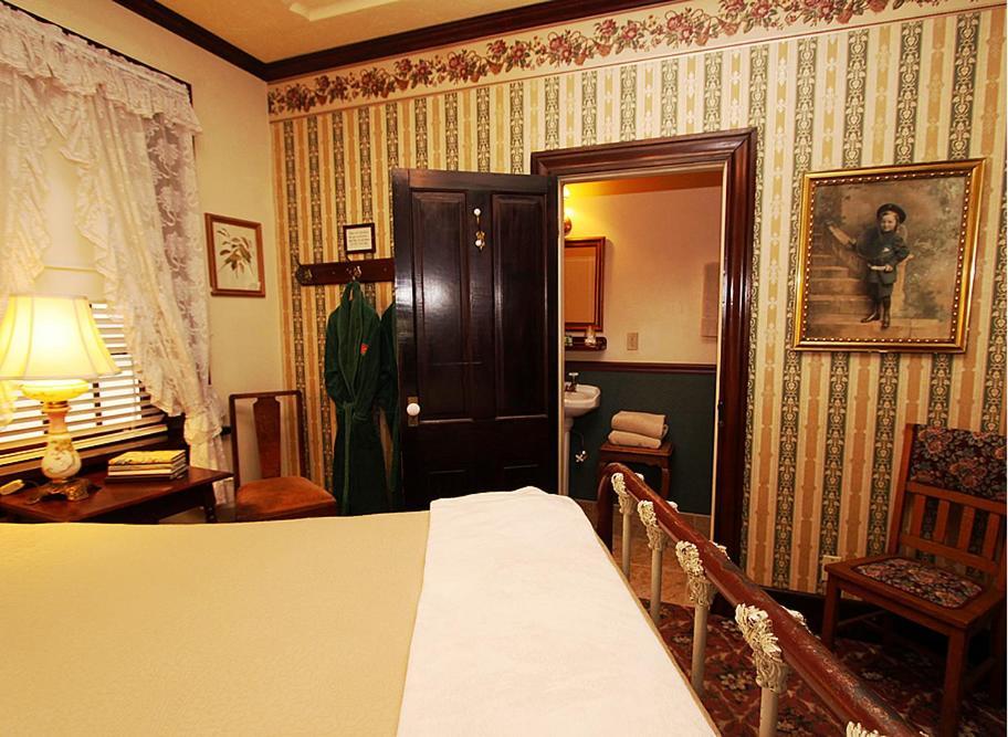 The National Hotel Jamestown Szoba fotó