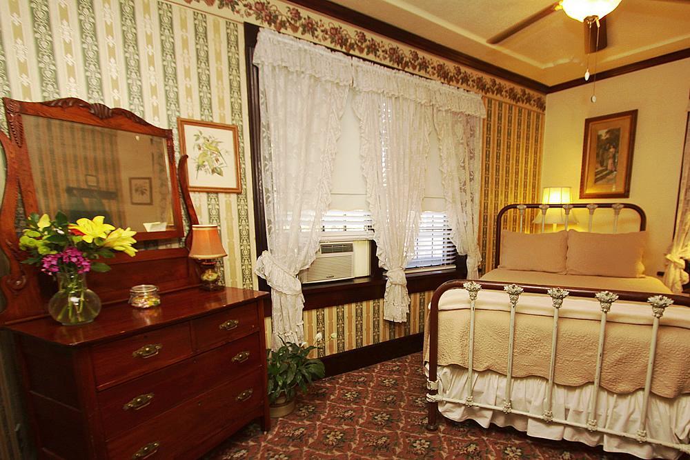 The National Hotel Jamestown Szoba fotó